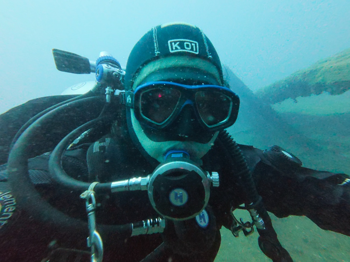Kevin Dumpit scuba diving — focus and gear synchronization underwater